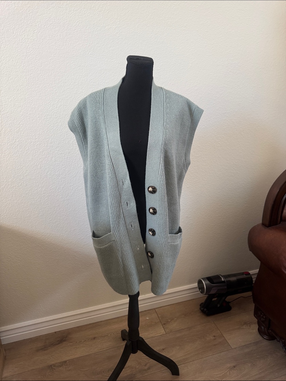 Zara Sleeveless Knit Button-Front Vest - Light Sage